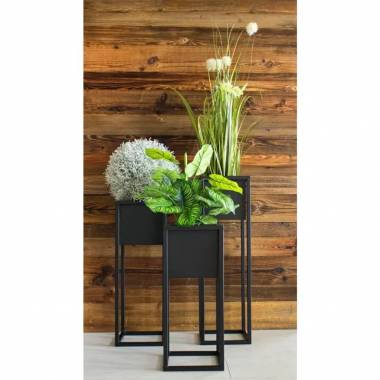 H&S Collection Metal Plant Stand with Black Flower Pot