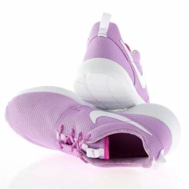 Nike Rosherun W 599729-503 avalynė