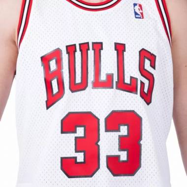 Mitchell & Ness Chicago Bulls NBA Home Swingman Jersey Bulls 97-98 Scottie Pippen M SMJYAC18054-CBUWHIT97SPI