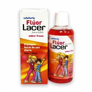 Lacer™ Fluoride 0,05 Strawberry burnos skalavimo skystis 500ml