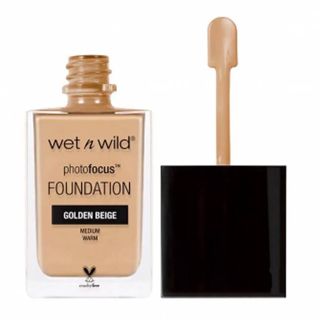 "Wet N Wild Photofocus Foundation Golden Beige 