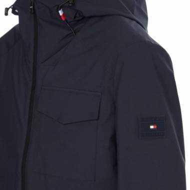 Tommy Hilfiger Tech striukė su gobtuvu M MW0MW22611