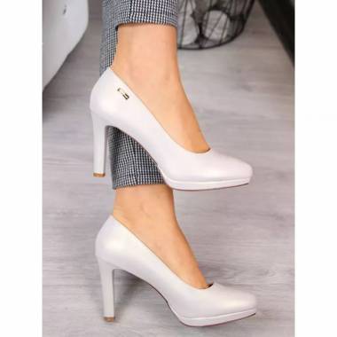 Pumps on a platform pearl beige W Sergio Leone