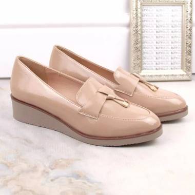 Vinceza W JAN263B wedge shoes, beige